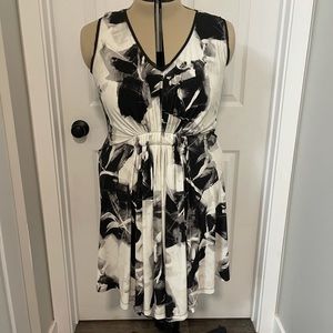 Vera Wang Black and White Dress